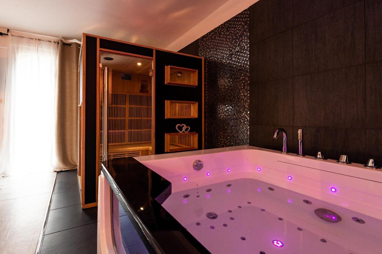 Suite And Spa 21 Digione Esterno foto