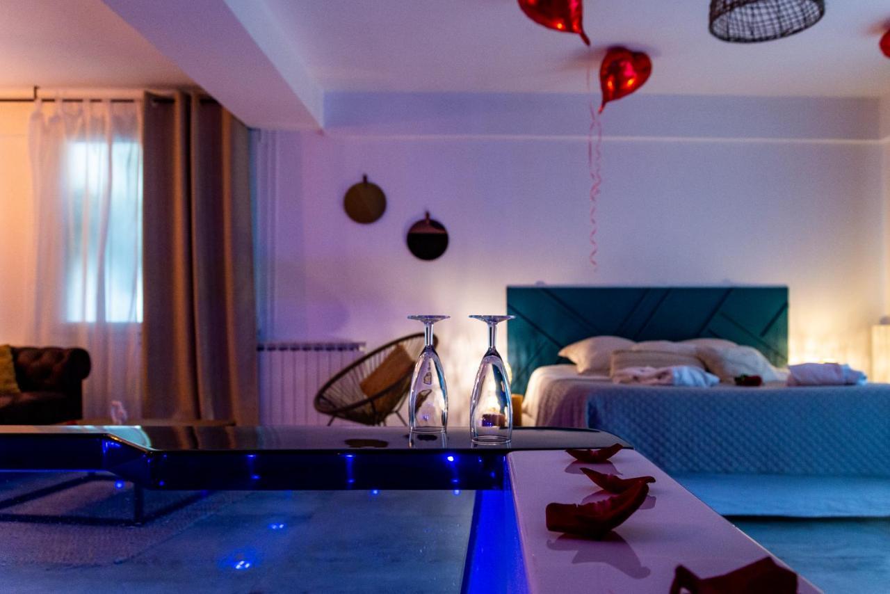 Suite And Spa 21 Digione Esterno foto