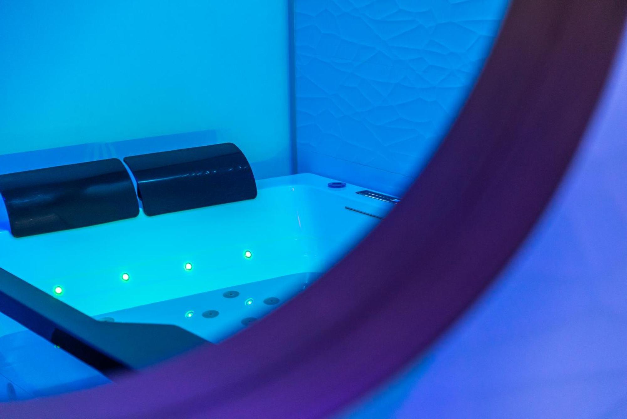 Suite And Spa 21 Digione Esterno foto